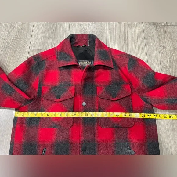 Pendleton Longmont Wool Blend Insulated / Lined Shirt Jacket Red Ombre Sz M